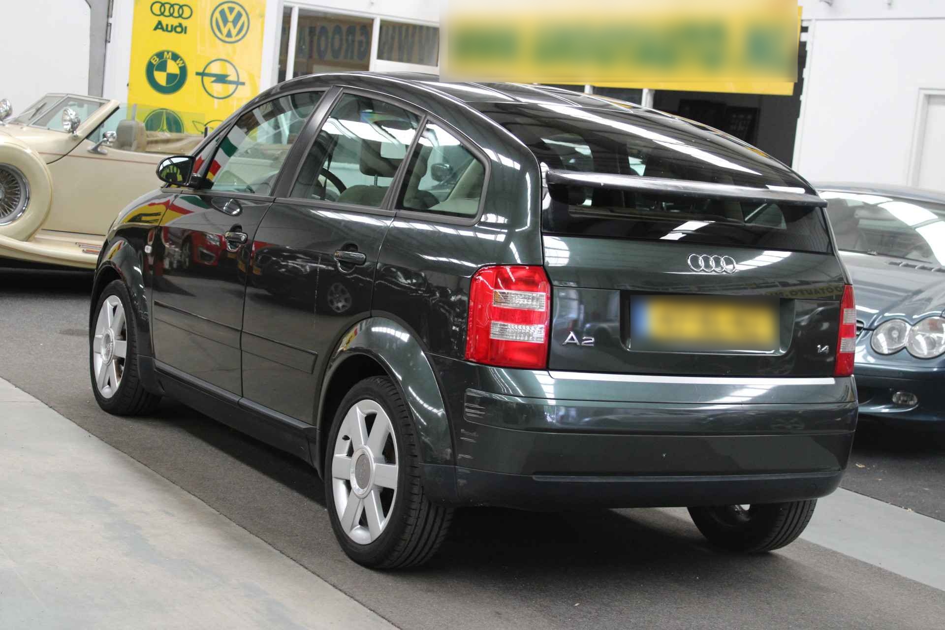 Audi A2 1.4 Climatisation, Direction assistée