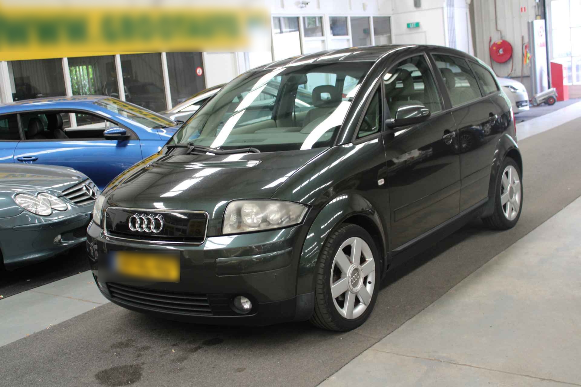 Audi A2 1.4 Climatisation, Direction assistée