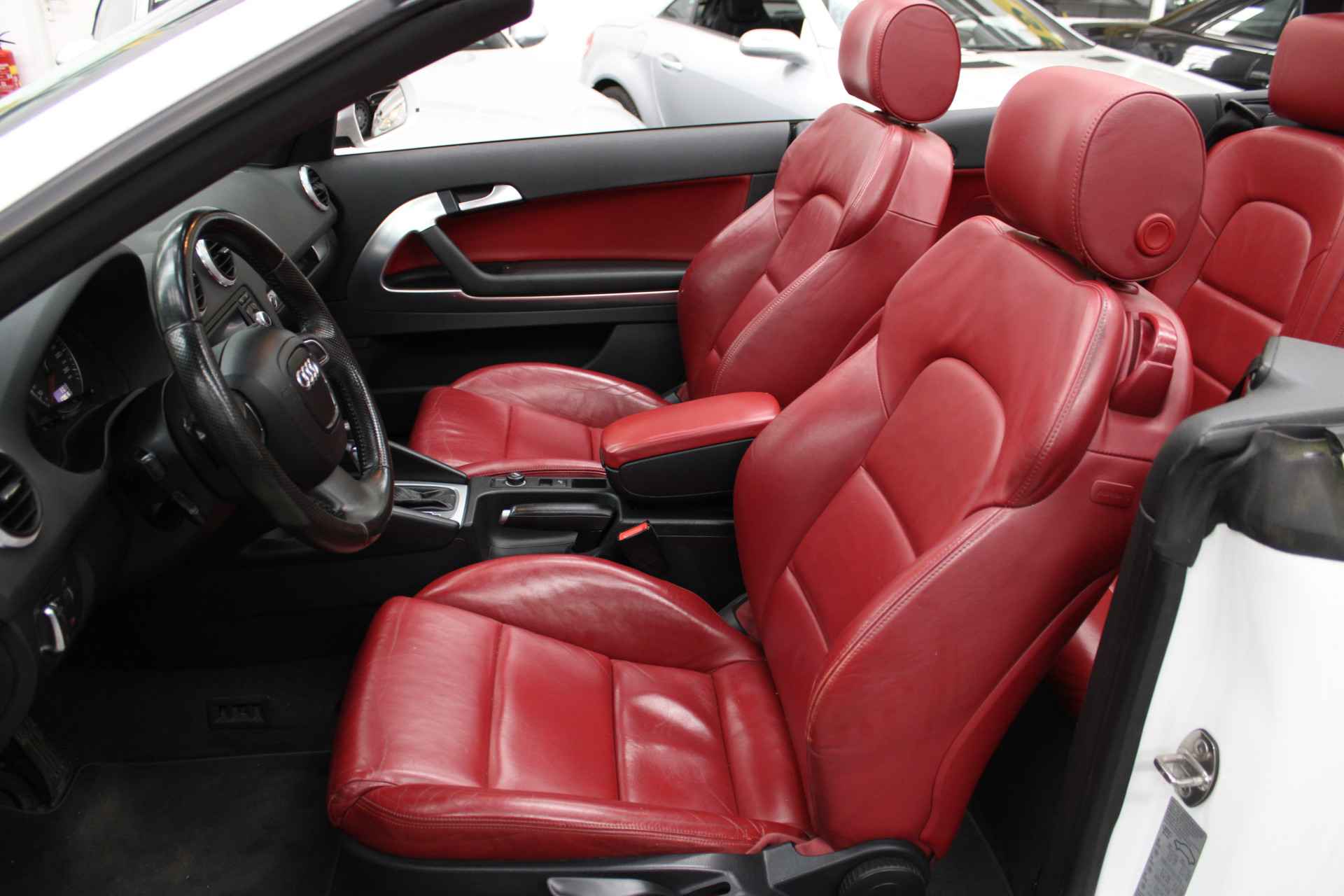 Audi A3Cabriolet 2.0 TFSI Ambition 200cv Automatique Climatisation, Régulateur de vitesse, Navi