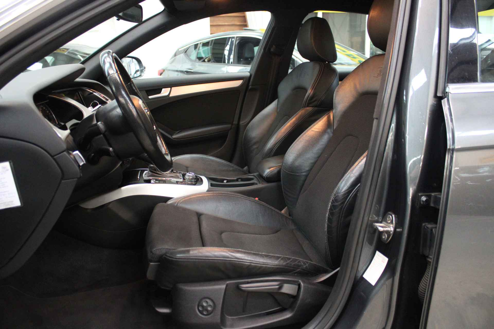 Audi A4Limousine 1.8 TFSI édition S Automatique Navi, Climatisation, Régulateur de vitesse