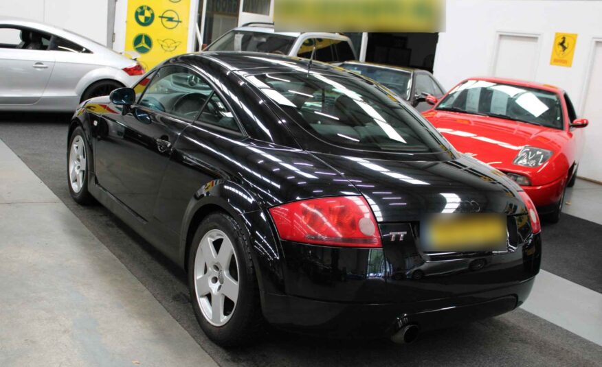 Audi TT LE MOTEUR 1.8 5V Turbo Climatisation, Direction assistée