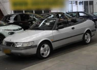 Saab 900